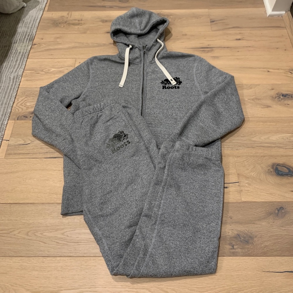 Roots Grey Sweat Outfit